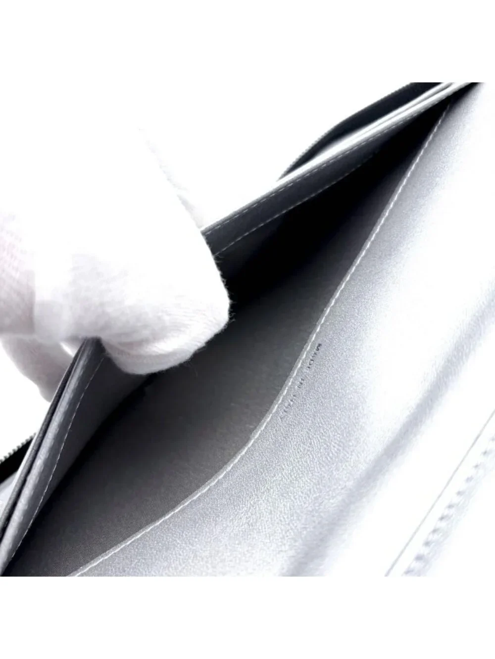 Chanel Wallet Camellia Zip Around